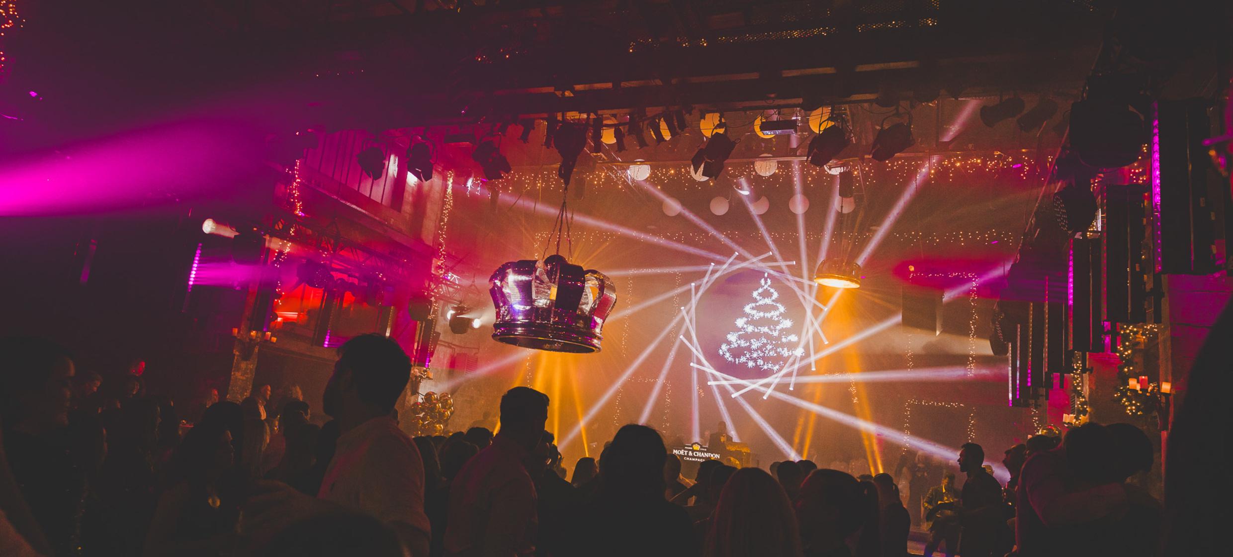 Weihnachtsfeiern in der HALLE Tor 2 3