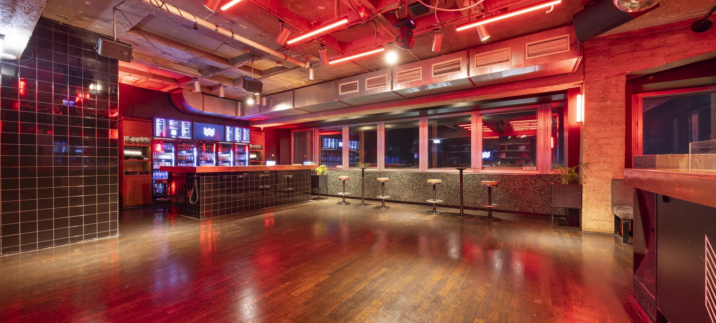 WEEKEND Rooftop Club und Eventlocation 6