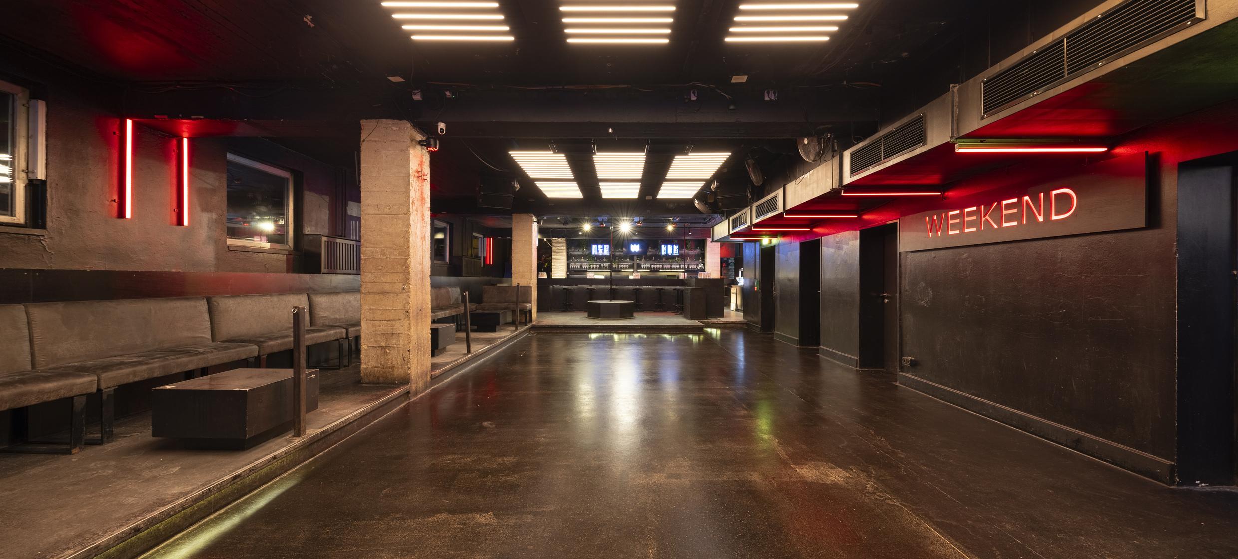 WEEKEND Rooftop Club und Eventlocation 11