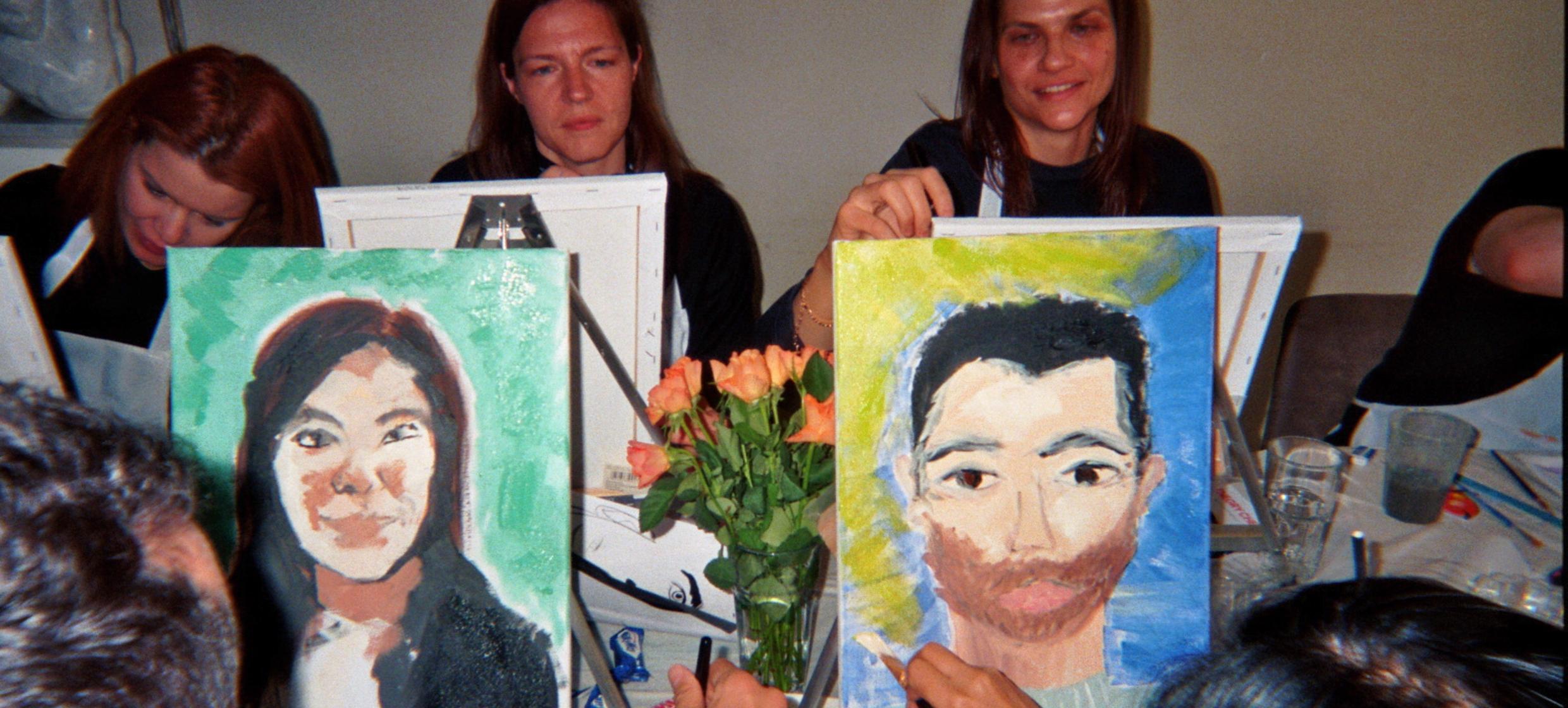 Sip & Paint Your Colleague Team Building in Berlin PaintNow 5