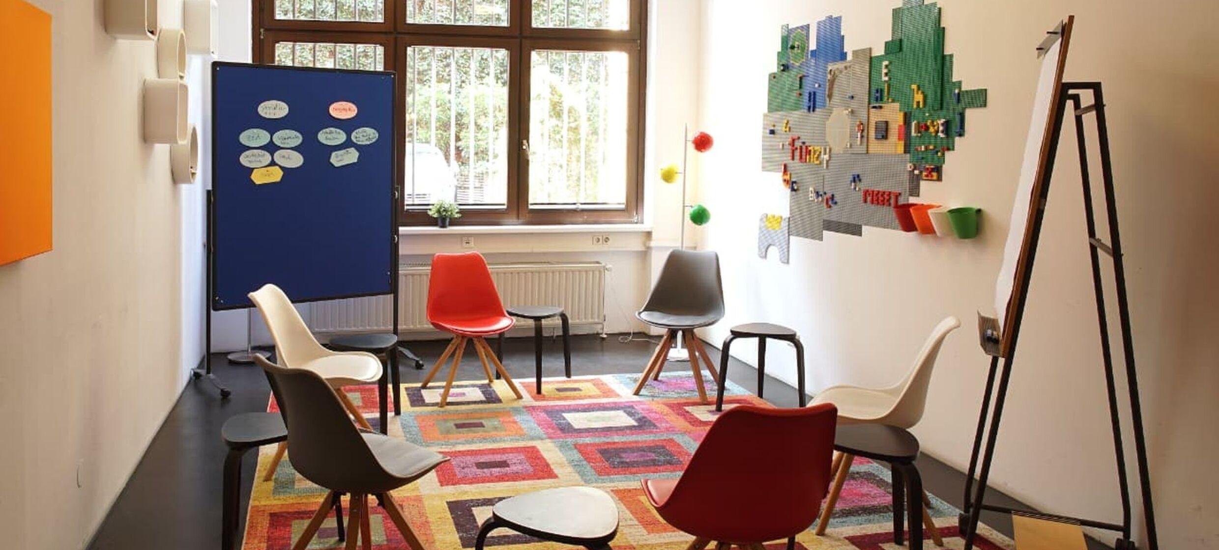 Meeet Mitte Play - Ein innovativer, farbenfroher Raum für Kreativität 4