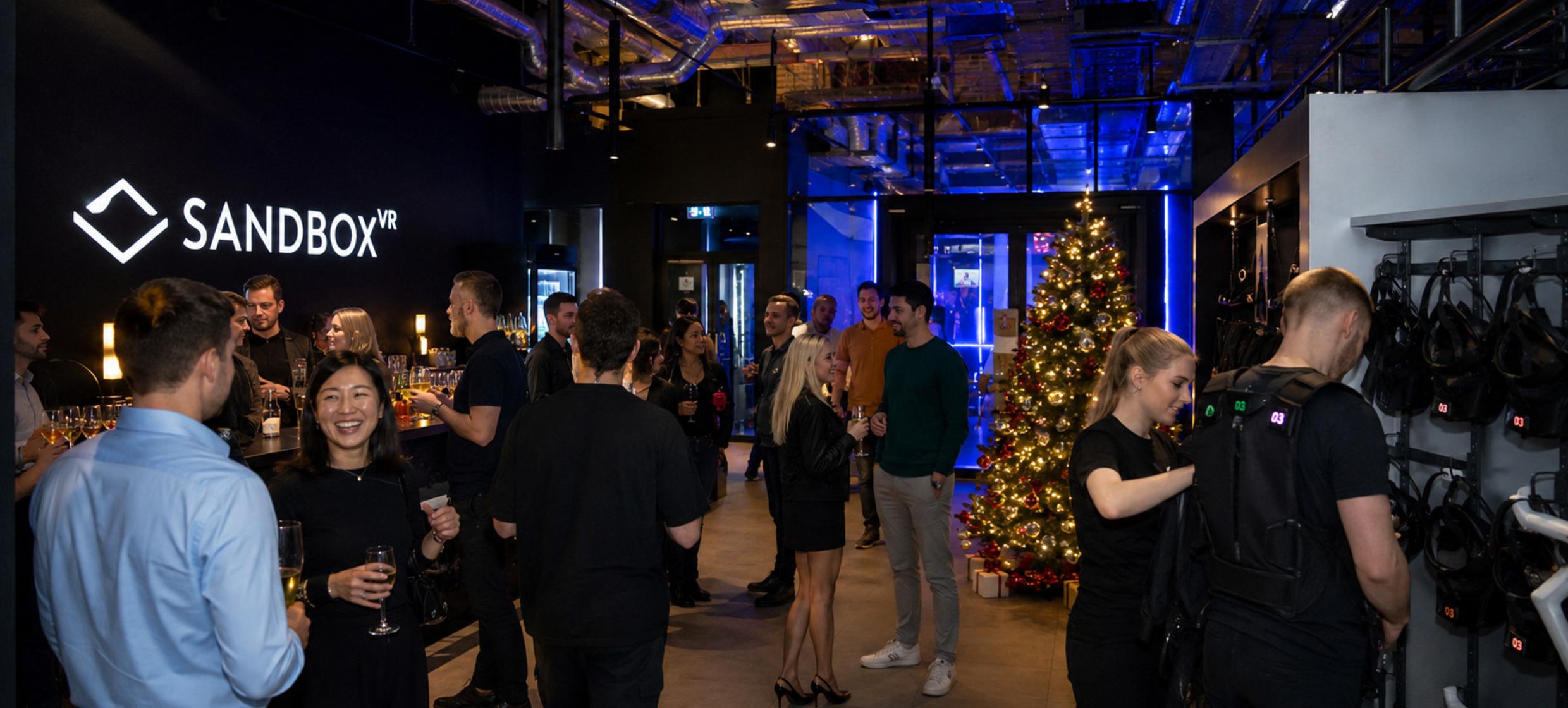 Xmas Beyond Reality - Weihnachtsfeier mit VR im Sandbox VR Berlin