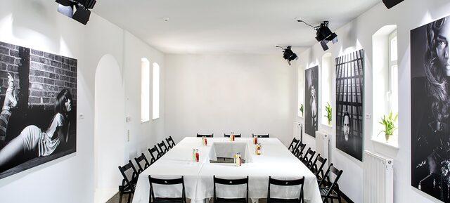 Gallery Stauch in Stuttgart / Nord 4