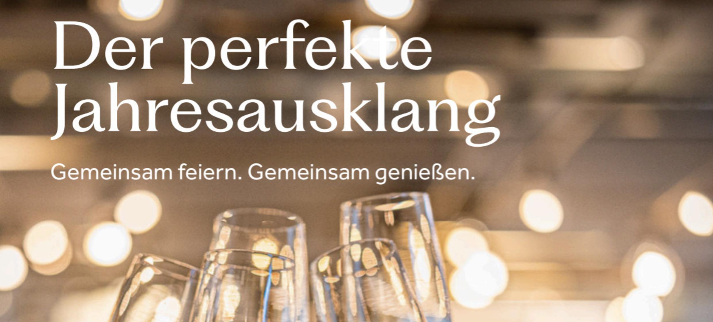 Festliches Buffet im Hilton Munich
