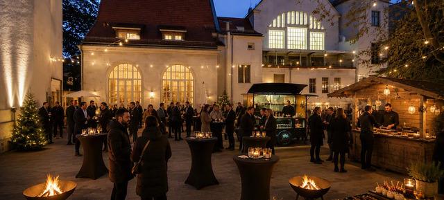 Weihnachtsfeier Hotel Oderberger Pool oder Restaurant Oderberger in Hotel & Stadtbad Oderberger mit GLS Campus Berlin / Berlin 2