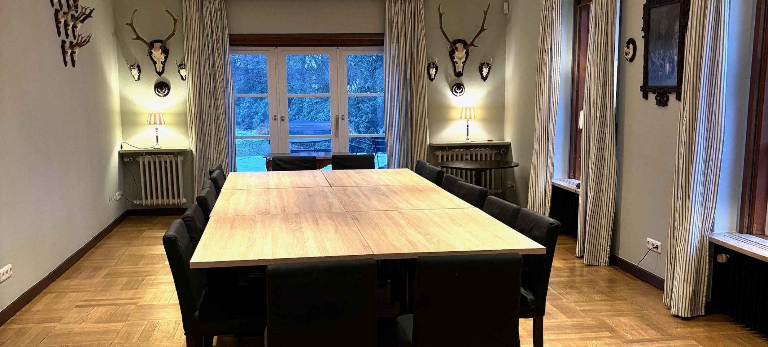 GUT BASTHORST Jagdsaal