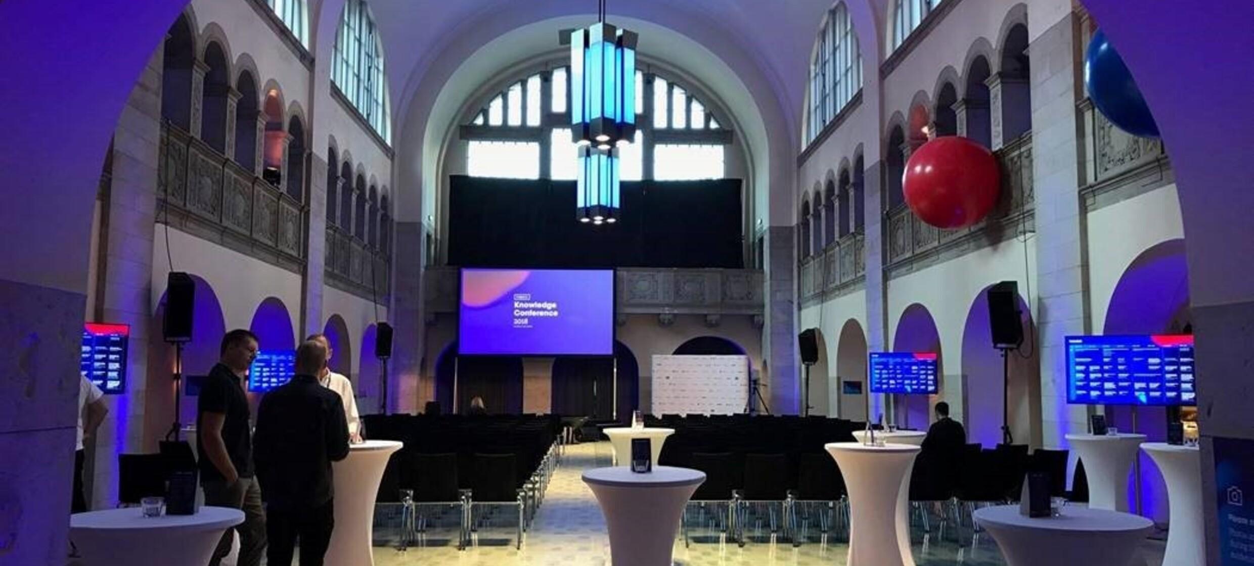 Hotel & Stadtbad Oderberger mit GLS Campus Berlin 2