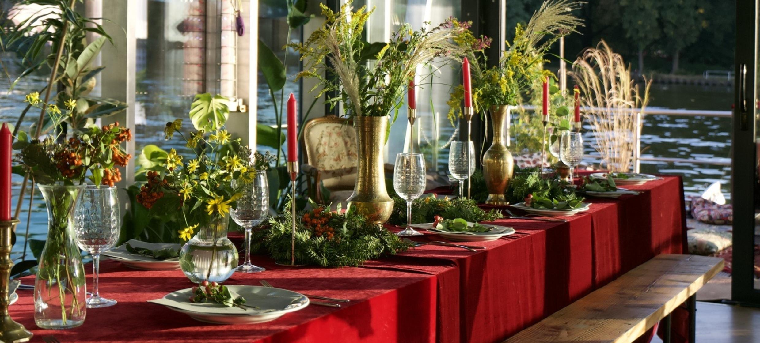 Weihnachtsdinner im Floating Venue in Berlin 3