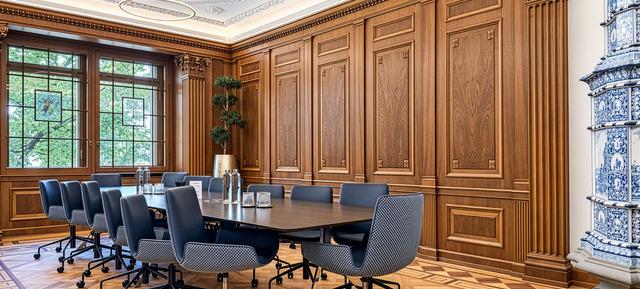 SATELLITE OFFICE Haus Gryffenberg Bahnhofstraße Kaminlounge „Gryffenberg“ in Zürich 3